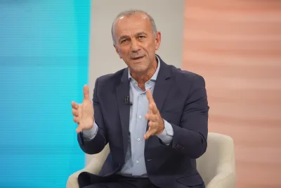 Helder Salomão durante entrevista sobre propostas para o governo do Espírito Santo