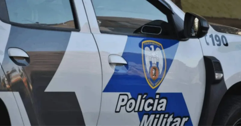 Viatura da Polícia Militar em ocorrência relacionada a arma de fogo