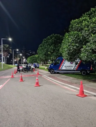 Blitz em Vitória registra 30 recusas ao bafômetro entre 170 abordagens