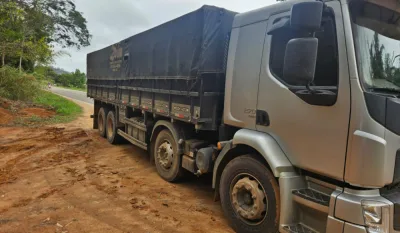 Carga de café avaliada em R$ 223 mil é apreendida em Rio Bananal