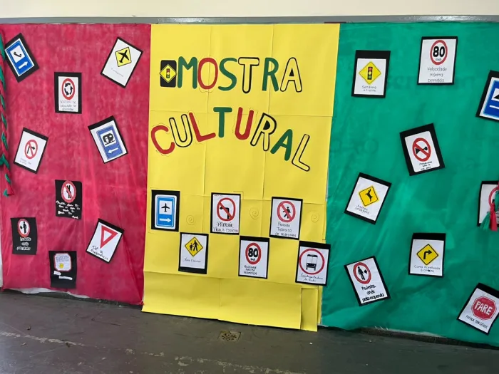 Mostra escolar em Vitória destaca educação para o trânsito