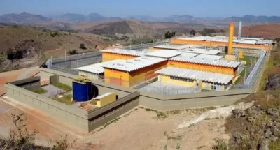 Policial penal é preso após facilitar entrada de material ilícito em presídio no ES