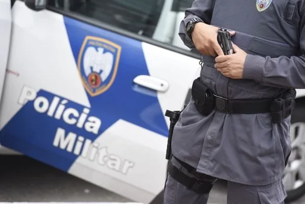 Mulher é trancada em casa por companheiro que termina preso no ES