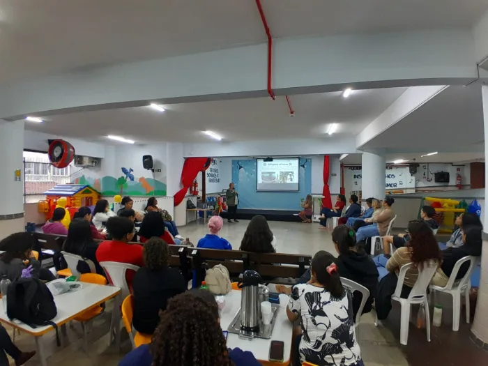 Horta escolar transforma educação ambiental de 92 crianças em Vitória